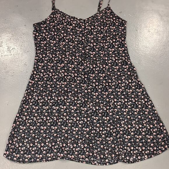Divided Floral Grunge Dress - Picture 1 of 3